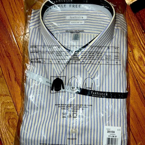 van heusen men's dress shirt regular fit Van Heusen Men's Long Sleeve Dress Shirt Regular Fit Large 16/16.5 Blu –  Casual Cache main image 0